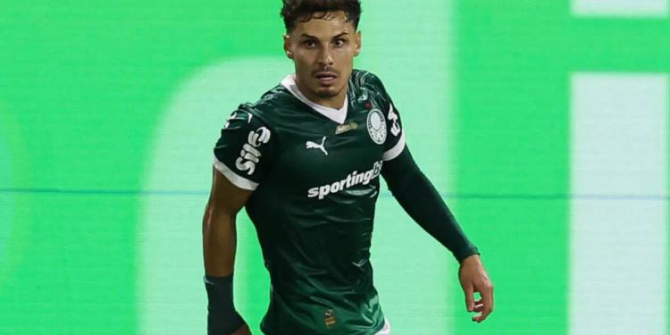 Se Raphael Veiga recebe contatos da Europa, venda no Palmeiras já é prometida após o Super Mundial de Clubes