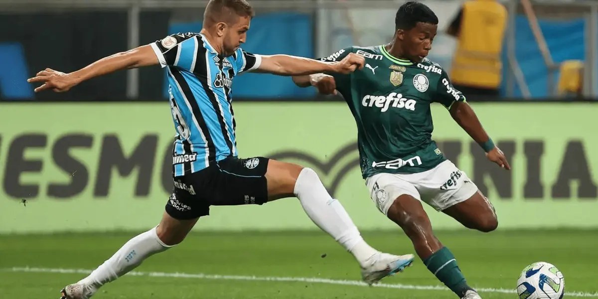 Lance aconteceu na derrota por 1x0 contra o Grêmio 