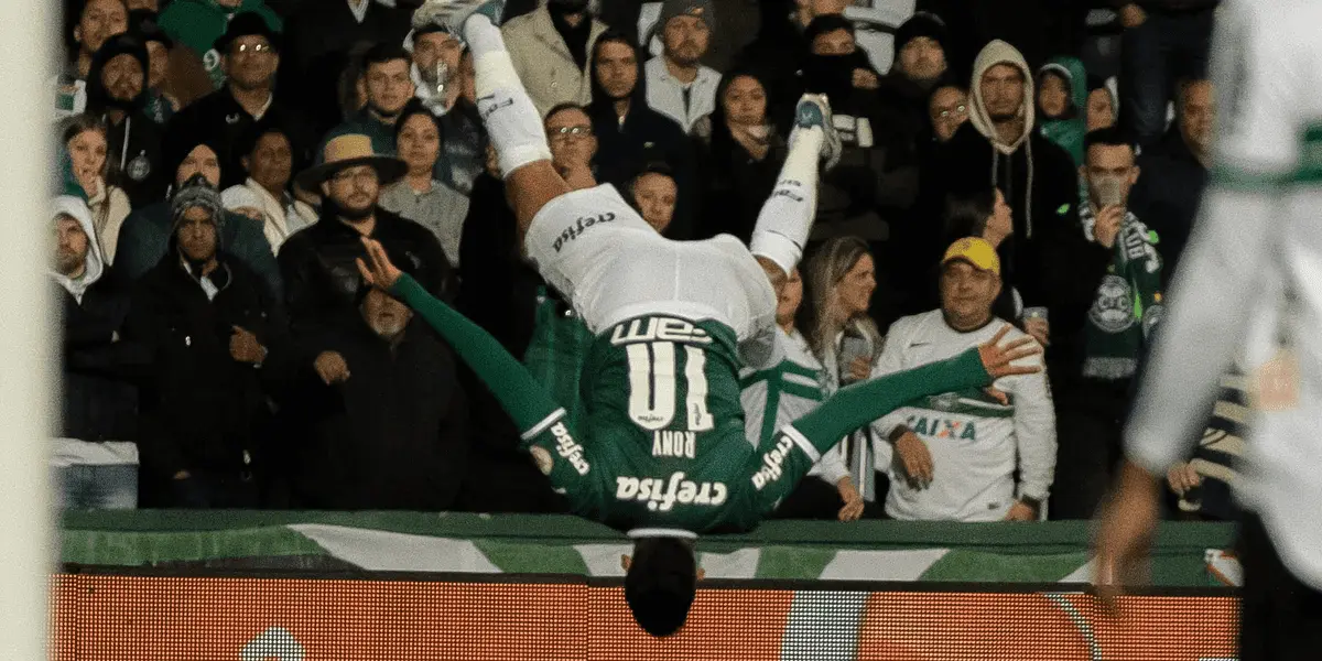 Na Seleção Brasileira, Rony tenta convencer companheiro a vir jogar no Palmeiras 